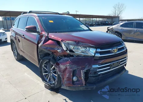 2018 Toyota Highlander Xle from USA, damaged, VIN 5TDJZRFH6JS886819